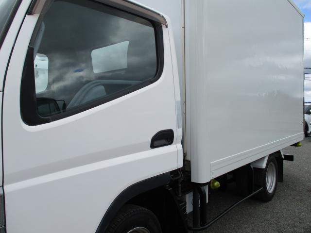 Ref:AUX-22601415 MITSUBISHI FUSO CANTER GUTS 2008 12 Ref:AUX-22601415 MITSUBISHI FUSO CANTER GUTS 2008 - Image 12