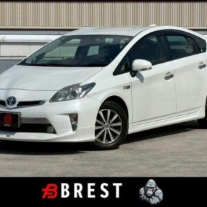 2013 Toyota Prius Phv pearl hybrid used car Japan export