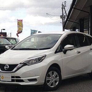2018 Nissan Note pearl gasoline used car Japan export