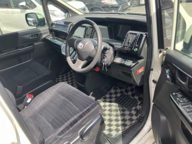 Ref:AUX-22621784 HONDA STEPWAGON 2011 6 Ref:AUX-22621784 HONDA STEPWAGON 2011 - Image 6