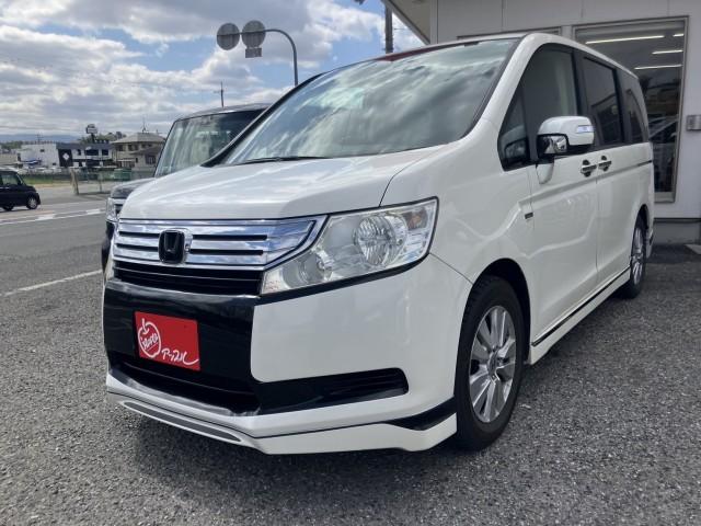 Ref:AUX-22621784 HONDA STEPWAGON 2011 1 2011 Honda Stepwagon pearl gasoline used car Japan export