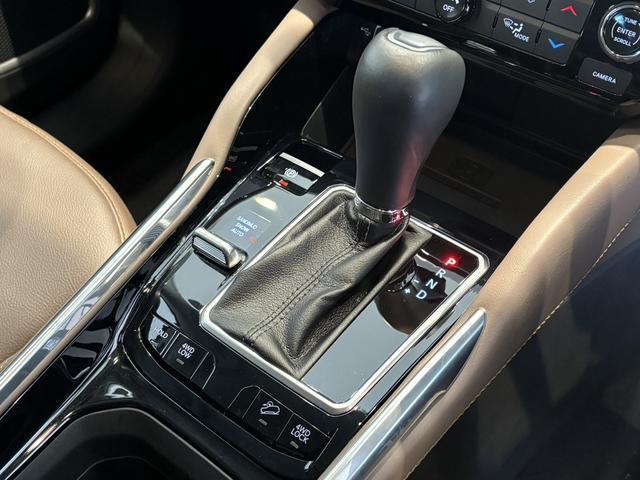 Ref:AUX-22622037 CHRYSLER JEEP JEEP COMMANDER 2025 13 Ref:AUX-22622037 CHRYSLER JEEP JEEP COMMANDER 2025 - Image 13