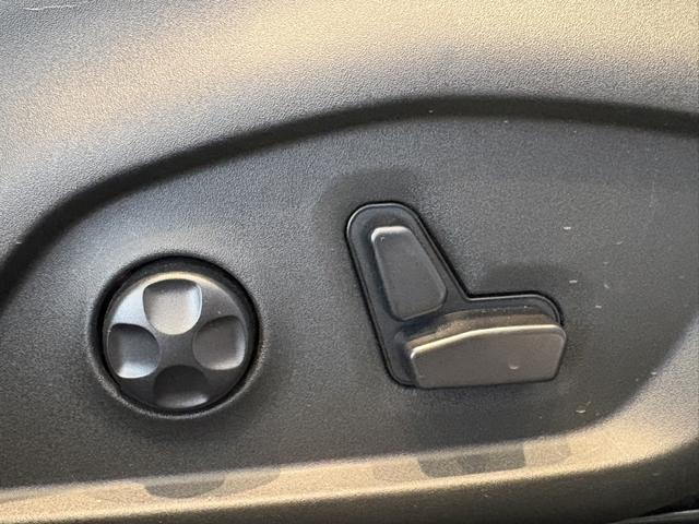 Ref:AUX-22622037 CHRYSLER JEEP JEEP COMMANDER 2025 15 Ref:AUX-22622037 CHRYSLER JEEP JEEP COMMANDER 2025 - Image 15