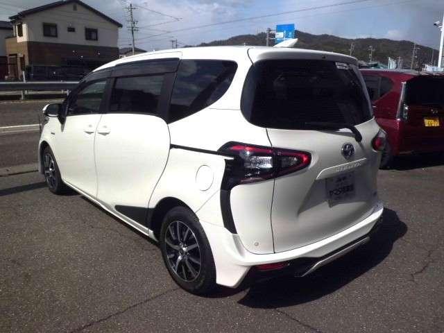 Ref:AUX-22624820 TOYOTA SIENTA 2016 2 Ref:AUX-22624820 TOYOTA SIENTA 2016 - Image 2