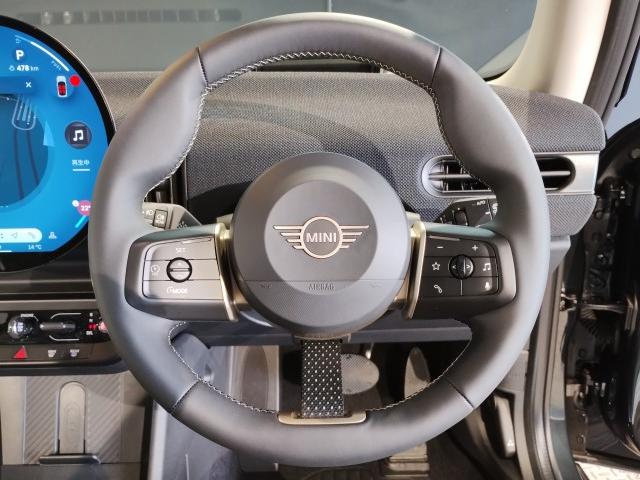 Ref:AUX-22637535 MINI MINI 2025 16 Ref:AUX-22637535 MINI MINI 2025 - Image 16