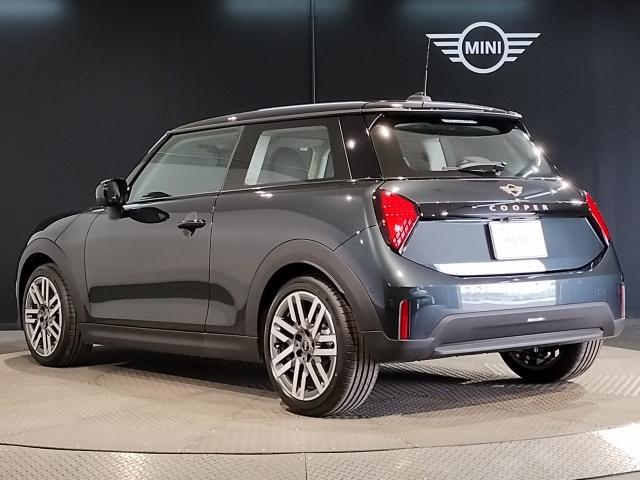 Ref:AUX-22637535 MINI MINI 2025 7 Ref:AUX-22637535 MINI MINI 2025 - Image 7