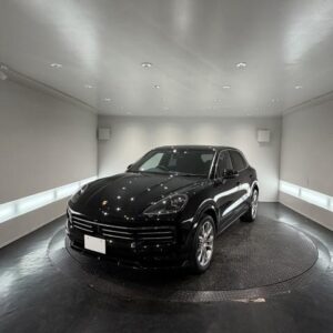 2019 Porsche Cayenne black gasoline used car Japan export