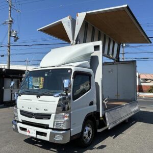 2016 Mitsubishi Fuso Canter white diesel used car Japan export