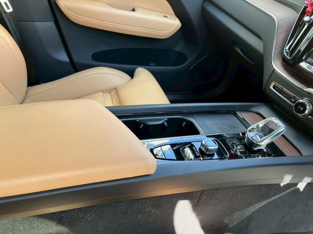 Ref:AUX-22661553 VOLVO XC60 2021 13 Ref:AUX-22661553 VOLVO XC60 2021 - Image 13