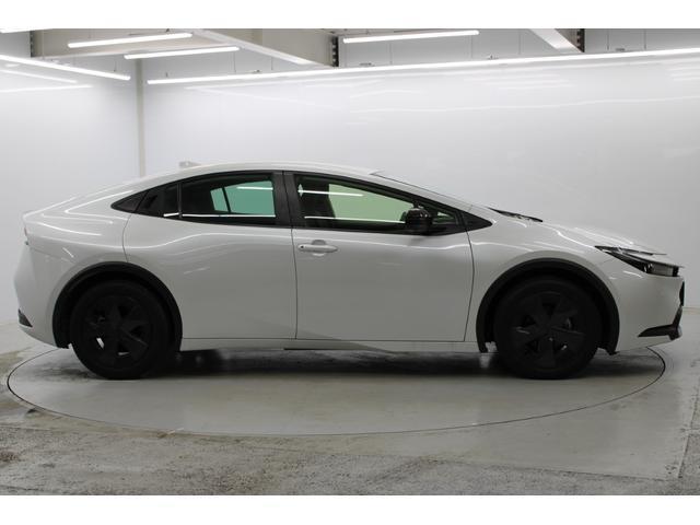 Ref:AUX-22674640 TOYOTA PRIUS 2023 5 Ref:AUX-22674640 TOYOTA PRIUS 2023 - Image 5