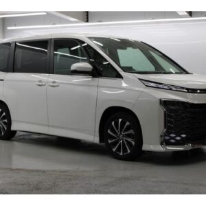 2023 Toyota Voxy pearl gasoline used car Japan export