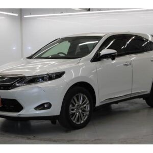 2014 Toyota Harrier pearl gasoline used car Japan export