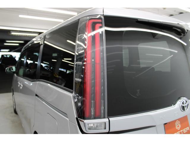 Ref:AUX-22674673 TOYOTA NOAH 2018 14 Ref:AUX-22674673 TOYOTA NOAH 2018 - Image 14