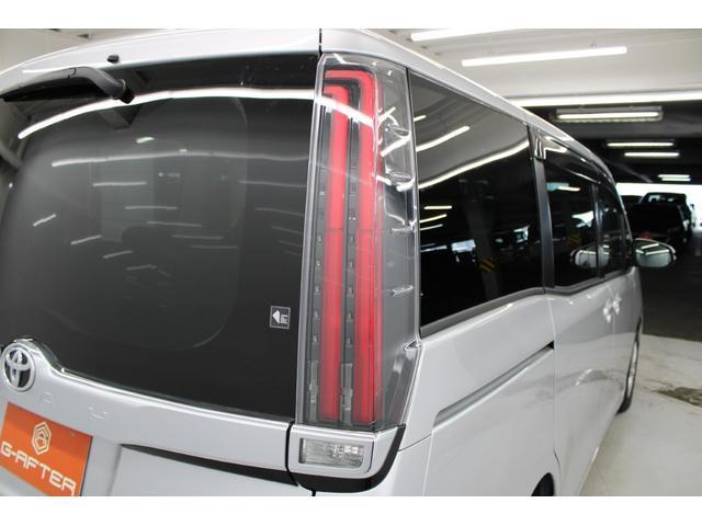 Ref:AUX-22674673 TOYOTA NOAH 2018 18 Ref:AUX-22674673 TOYOTA NOAH 2018 - Image 18
