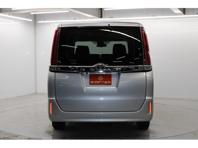 Ref:AUX-22674673 TOYOTA NOAH 2018 4 Ref:AUX-22674673 TOYOTA NOAH 2018 - Image 4