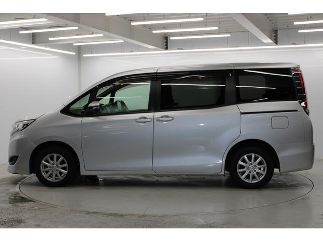 Ref:AUX-22674673 TOYOTA NOAH 2018 9 Ref:AUX-22674673 TOYOTA NOAH 2018 - Image 9
