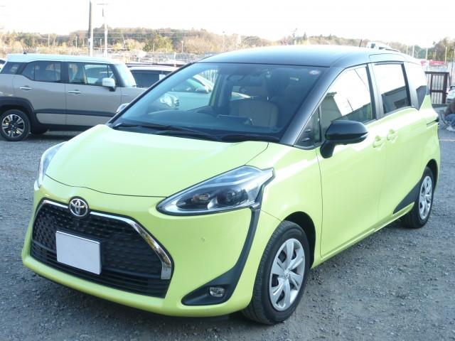 Ref:AUX-22681222 TOYOTA SIENTA 2018 1 2018 Toyota Sienta yellow gasoline used car Japan export