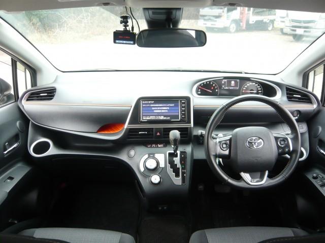 Ref:AUX-22681248 TOYOTA SIENTA 2022 4 Ref:AUX-22681248 TOYOTA SIENTA 2022 - Image 4