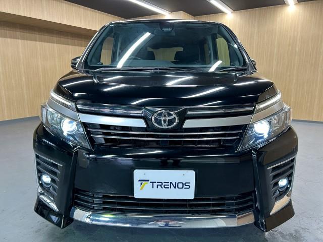 Ref:AUX-22681571 TOYOTA VOXY 2017 2 Ref:AUX-22681571 TOYOTA VOXY 2017 - Image 2