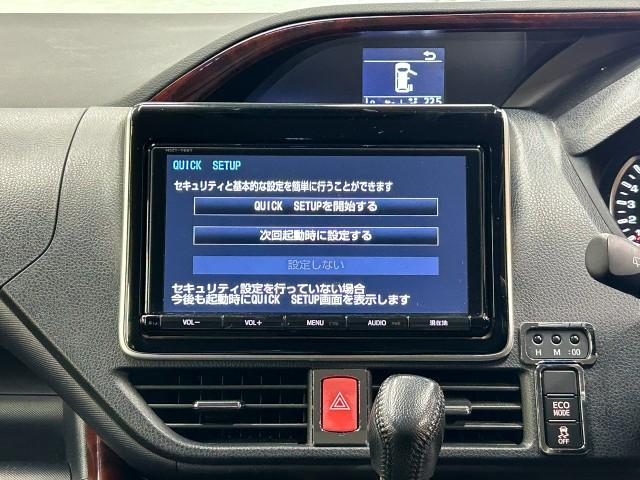 Ref:AUX-22681571 TOYOTA VOXY 2017 16 Ref:AUX-22681571 TOYOTA VOXY 2017 - Image 16