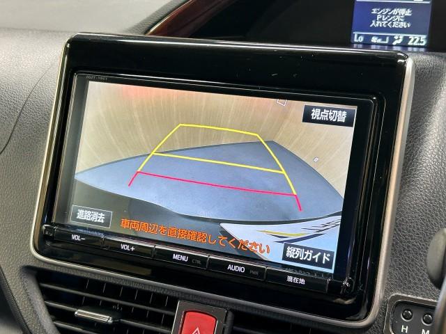 Ref:AUX-22681571 TOYOTA VOXY 2017 10 Ref:AUX-22681571 TOYOTA VOXY 2017 - Image 10