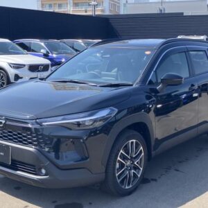 2025 Toyota Corolla Cross black gasoline used car Japan export