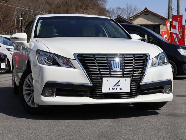 Ref:AUX-22699958 TOYOTA CROWN HYBRID 2014 1 2014 Toyota Crown Hybrid pearl hybrid used car Japan export