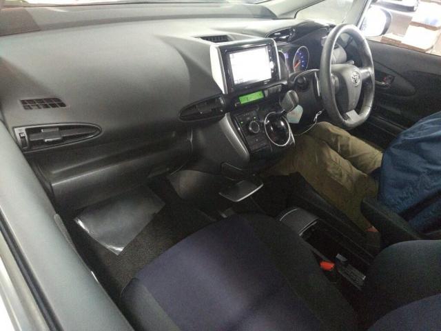 Ref:AUX-22700041 TOYOTA WISH 2013 3 Ref:AUX-22700041 TOYOTA WISH 2013 - Image 3