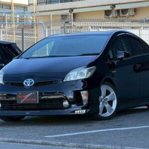 2013 Toyota Prius black gasoline used car Japan export