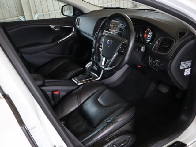 Ref:AUX-22704490 VOLVO V40 2013 18 Ref:AUX-22704490 VOLVO V40 2013 - Image 18