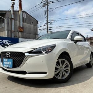 2020 Mazda Mazda2 white gasoline used car Japan export