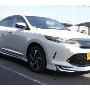 2017 Toyota Harrier pearl gasoline used car Japan export