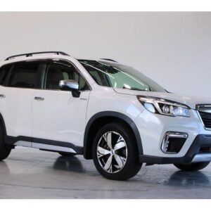 2018 Subaru Forester pearl gasoline used car Japan export