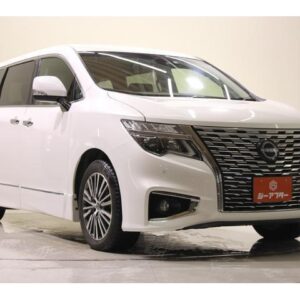 2023 Nissan Elgrand pearl gasoline used car Japan export