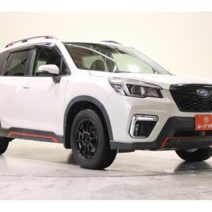 2018 Subaru Forester pearl gasoline used car Japan export