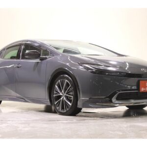 2023 Toyota Prius gray hybrid used car Japan export