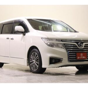 2014 Nissan Elgrand pearl gasoline used car Japan export