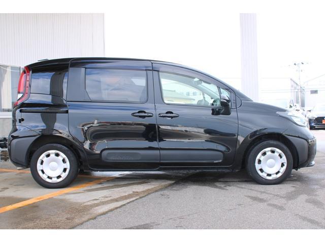 Ref:AUX-22714112 TOYOTA SIENTA 2023 13 Ref:AUX-22714112 TOYOTA SIENTA 2023 - Image 13