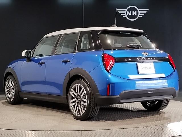 Ref:AUX-22718147 MINI MINI 2025 7 Ref:AUX-22718147 MINI MINI 2025 - Image 7