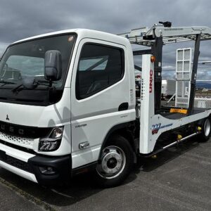 2023 Mitsubishi Fuso Canter white diesel used car Japan export
