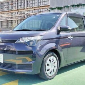2014 Toyota Spade purple gasoline used car Japan export