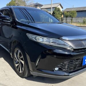 2017 Toyota Harrier black gasoline used car Japan export