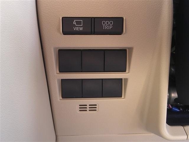 Ref:AUX-22725142 TOYOTA LAND CRUISER 2023 13 Ref:AUX-22725142 TOYOTA LAND CRUISER 2023 - Image 13