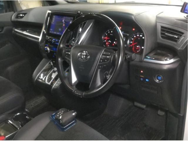 Ref:AUX-22729260 TOYOTA ALPHARD 2020 3 Ref:AUX-22729260 TOYOTA ALPHARD 2020 - Image 3