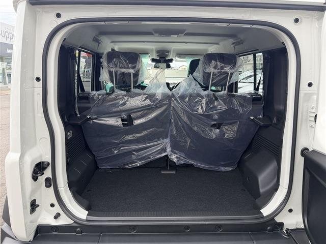 Ref:AUX-22733022 SUZUKI JIMNY NOMADE 2026 11 Ref:AUX-22733022 SUZUKI JIMNY NOMADE 2026 - Image 11