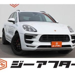 2016 Porsche Macan white gasoline used car Japan export
