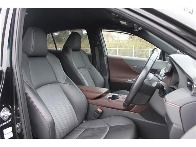 Ref:AUX-22733075 TOYOTA HARRIER HYBRID 2023 14 Ref:AUX-22733075 TOYOTA HARRIER HYBRID 2023 - Image 14