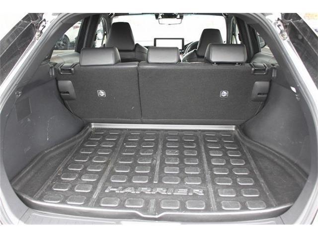 Ref:AUX-22733075 TOYOTA HARRIER HYBRID 2023 18 Ref:AUX-22733075 TOYOTA HARRIER HYBRID 2023 - Image 18