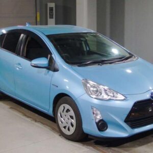 2017 Toyota Aqua blue gasoline used car Japan export