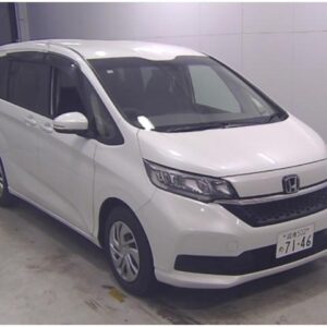 2021 Honda Freed pearl gasoline used car Japan export